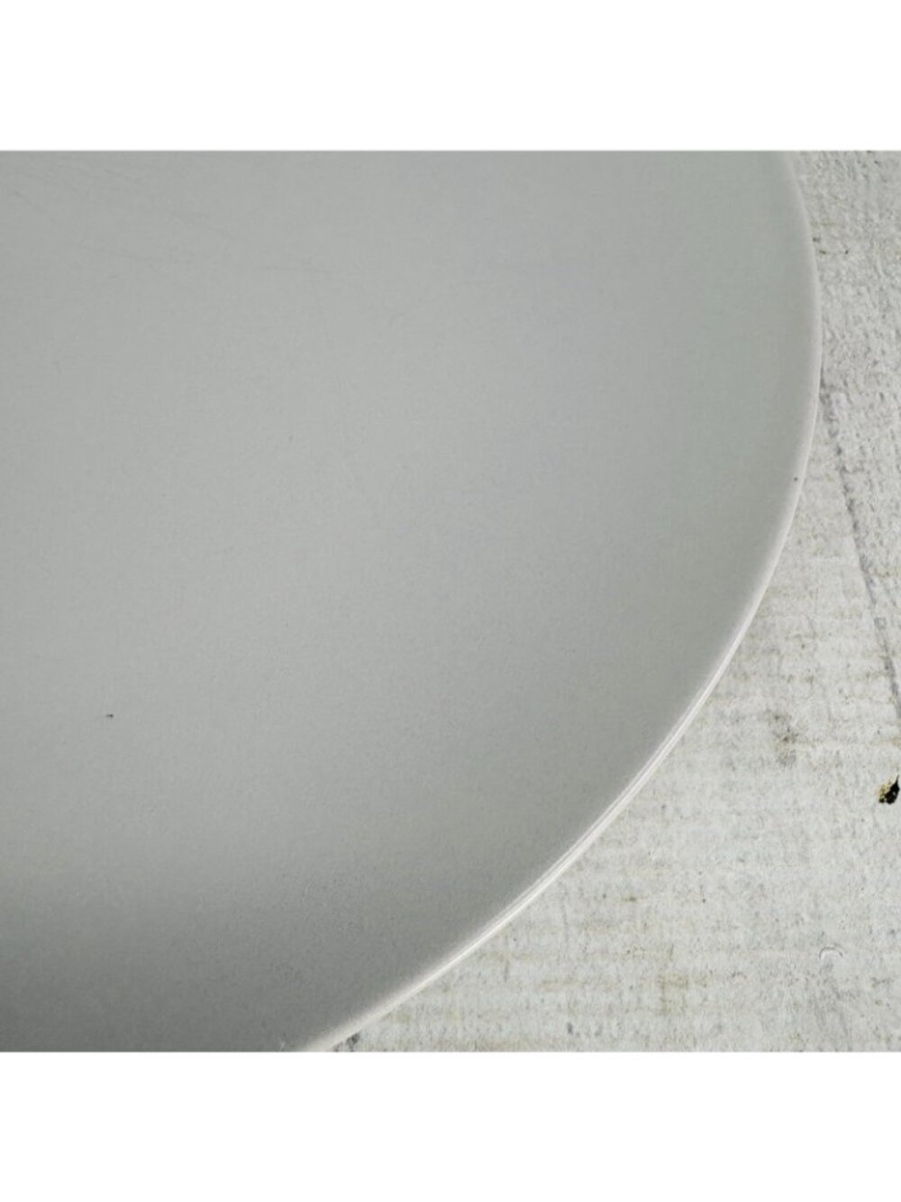 Ikea of Sweden 12011 Solid Gray Matte Round Stoneware 10.25" Dinner Plates Set 2 - Picture 10 of 14